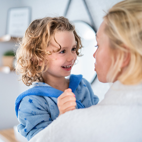 Nasenspülungen bei Kindern Nasenspülungen bei Kindern